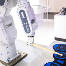 ABB亮相世界人工智能大會(huì)，展示人工智能應(yīng)用軟件開(kāi)發(fā)的創(chuàng)新成果